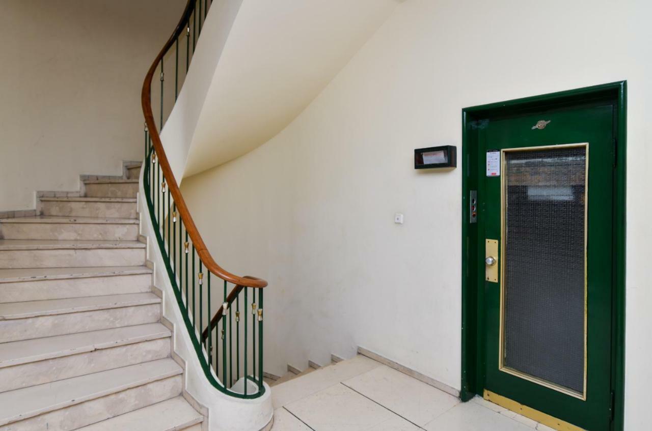 Athens' Heart Syntagma Metro Appartement